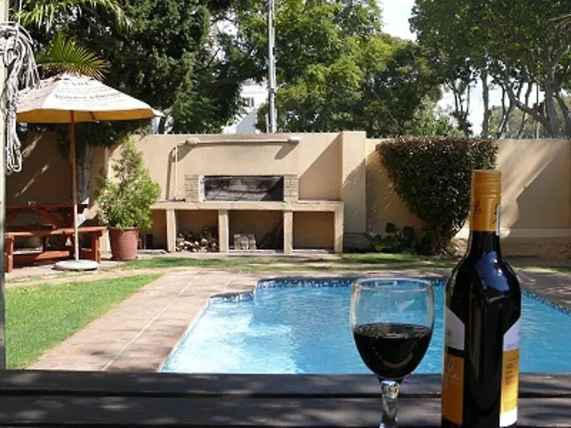 A Sunflower Stop Backpackers Cape Town Hostel