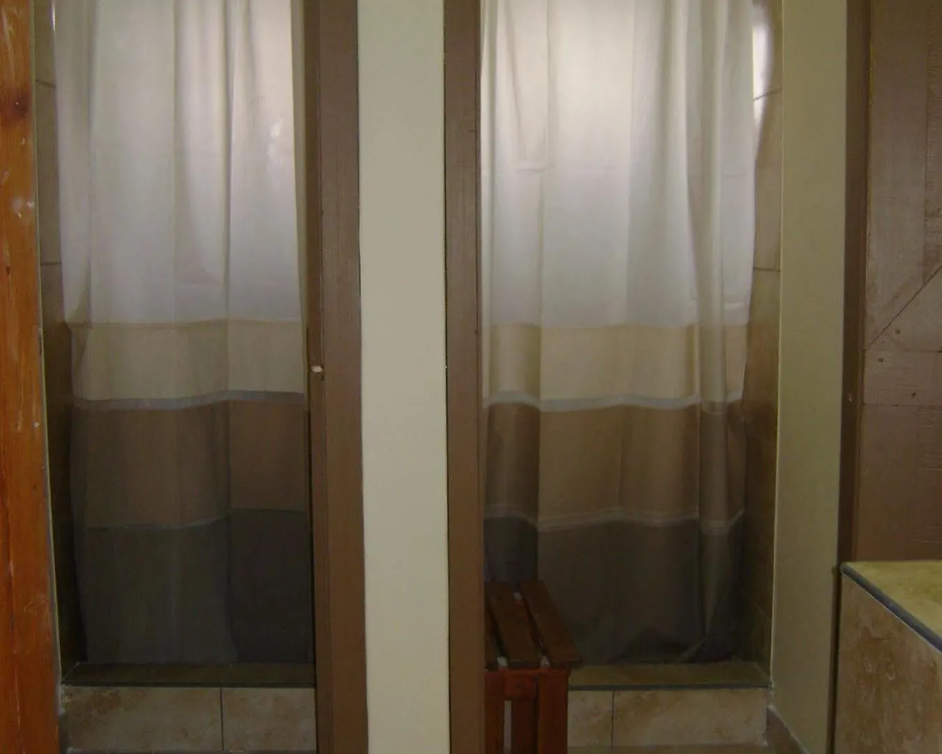 Hostel A Sunflower Stop Backpackers Cape Town