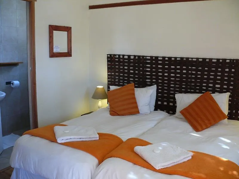 Hostel A Sunflower Stop Backpackers Cape Town