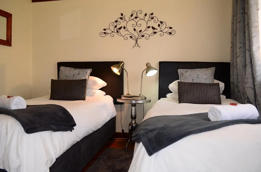 A Sunflower Stop Backpackers Cape Town Hostel